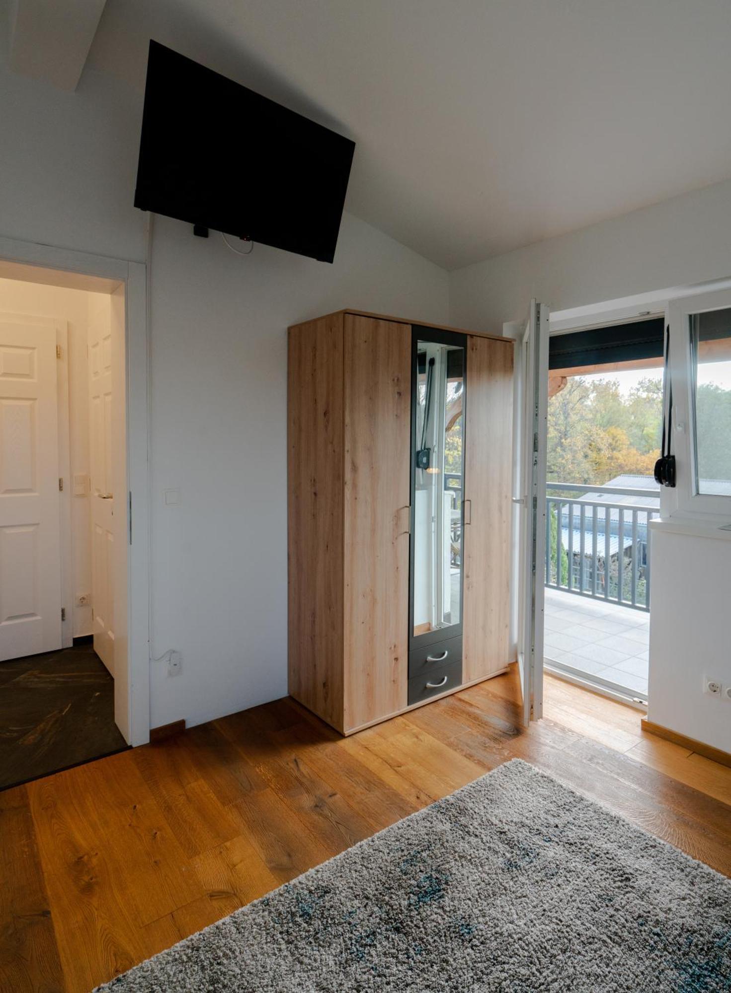 Domus Optima - Cozy Retreat In Wien